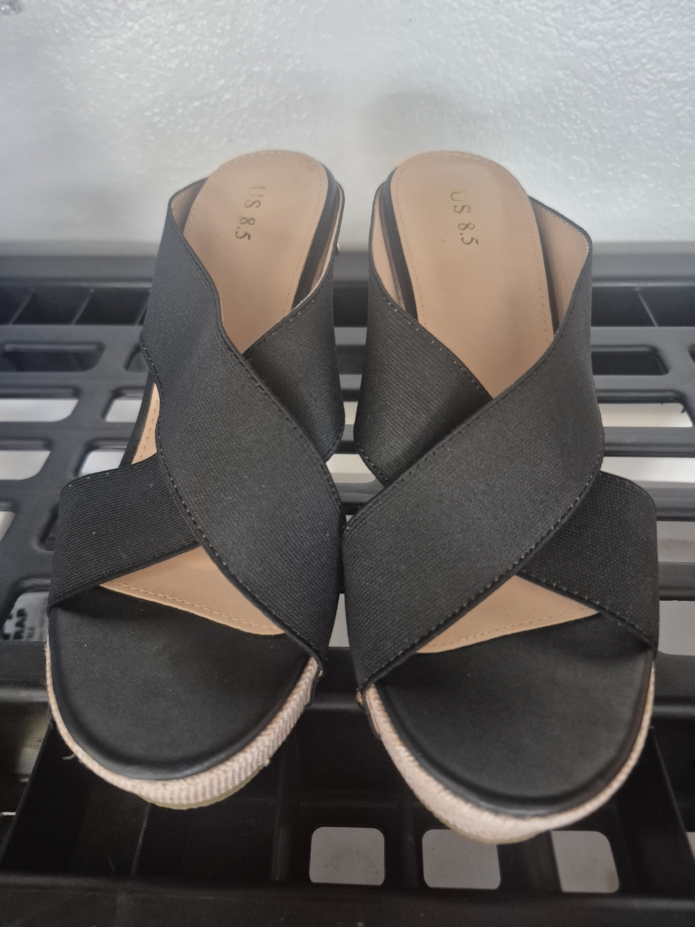 Source Unknown Black Crisscross Wedge Sandals